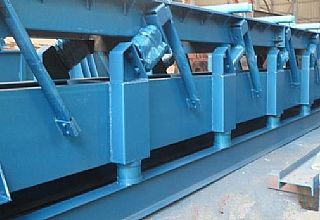 【全面解析】彈性連桿輸送機的結構原理及應用